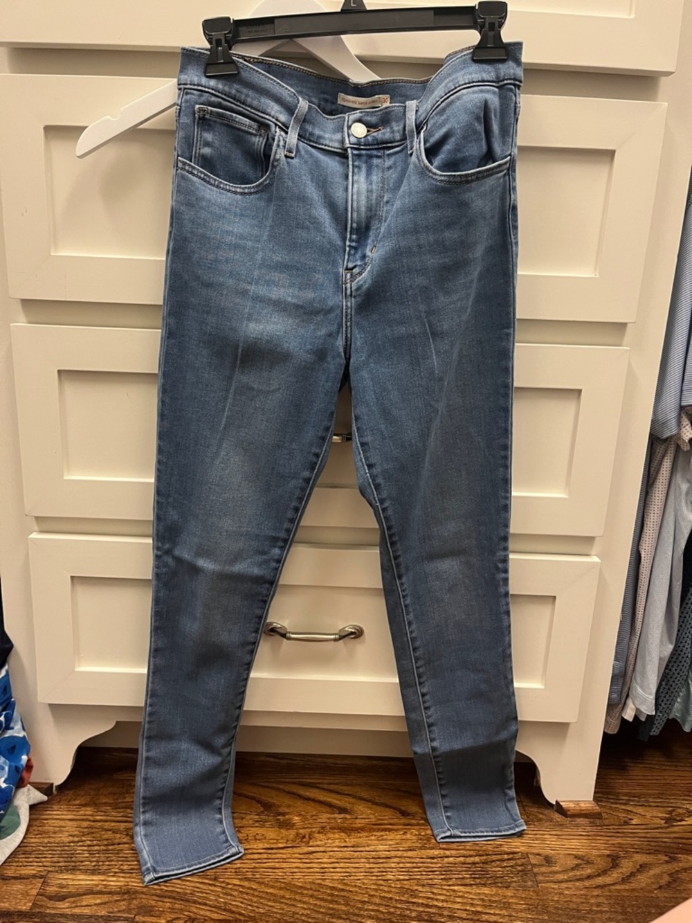 Levi's Women's Skinny Jeans - Medium Blue Wash